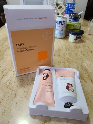 파시 FASCY 高保湿ハンドクリーム40ml+80ml セット — 5점을 준 리뷰어가 2021년 7월 올린 사용 사진