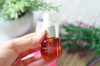유니베르소 로즈힙 오일 15ml — 5점을 준 리뷰어가 2021년 7월 올린 사용 사진