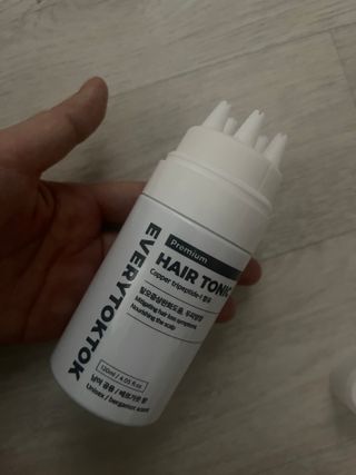 소담스퀘어 상암 에브리톡톡 헤어토닉 120ml — 5점을 준 리뷰어가 2022년 11월 올린 사용 사진