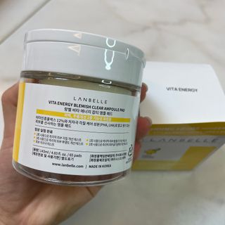 랑벨 비타 에너지 잡티 앰플 패드 65매 (투명하고 밝은 얼굴 광채패드) — 5점을 준 리뷰어가 2022년 4월 올린 사용 사진
