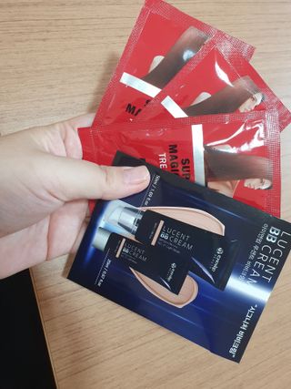 썸헤어 / SUMHAIR 썸헤어 실크 볼륨 샴푸+트리트먼트 프룻자스민티 — 5점을 준 리뷰어가 2021년 6월 올린 사용 사진