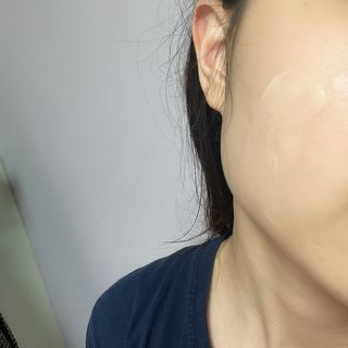 AYU25[아유트웬티파이브]다마스크로즈워터 베이스 천연 수분 촉촉 크림 — 4점을 준 리뷰어가 2021년 2월 올린 사용 사진