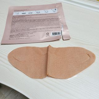 아이디플라코스메틱 아이디 페이스핏 마이너스 밴드 v2 — 5점을 준 리뷰어가 2021년 10월 올린 사용 사진