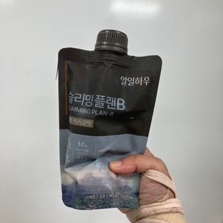 일일하우 슬리밍 플랜B 고소한 귀리맛, 진한 카카오맛 (체중조절식) — 5점을 준 리뷰어가 2023년 8월 올린 사용 사진