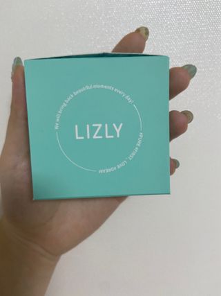 리즐리 씨슬릭 톤업 쿨링 쿠션 15g — 5점을 준 리뷰어가 2021년 8월 올린 사용 사진
