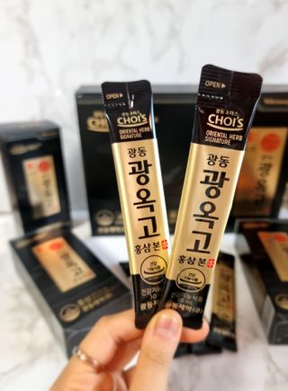 [광동제약] 광동 광옥고 홍삼 본 30포+쇼핑백 증정 — 5점을 준 리뷰어가 2021년 11월 올린 사용 사진