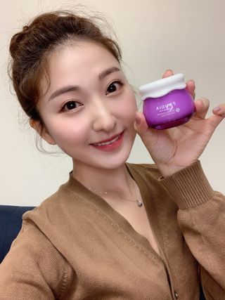 [후르디아] 72시간 블루베리 속살 수분크림 — 5점을 준 리뷰어가 2021년 2월 올린 사용 사진