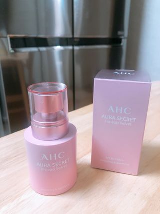 AHC 아우라 시크릿 톤업 벨벳 — 5점을 준 리뷰어가 2021년 4월 올린 사용 사진