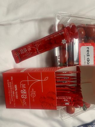 레드닥터 대추방울토마토 + 본생강 망고맛 스틱형 젤리 — 4점을 준 리뷰어가 2022년 12월 올린 사용 사진