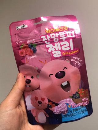 [팔도] 잔망루피젤리 믹스베리맛 42g 8개 — 4점을 준 리뷰어가 2022년 2월 올린 사용 사진