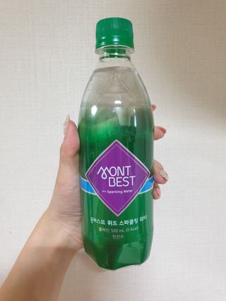 몽베스트 Montbest with Sparkling water Plain 20병 — 5점을 준 리뷰어가 2022년 10월 올린 사용 사진