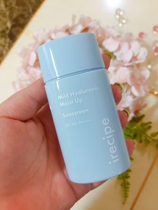 아이레시피 마일드 히알루로닉 모이스트 업 선스크린 SPF50+ PA++++ — 5점을 준 리뷰어가 2023년 6월 올린 사용 사진