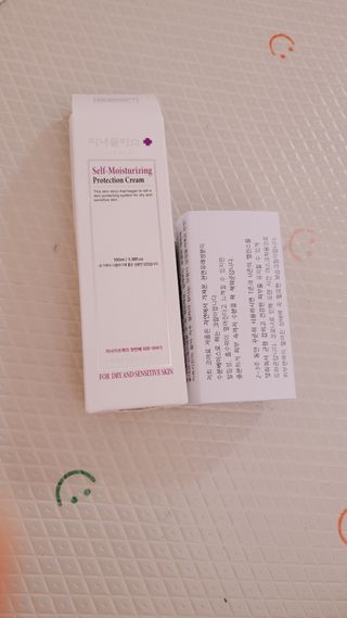 셀프 모이스처라이징 프로텍션 크림 셀프 모이스처라이징 프로텍션크림 — 5점을 준 리뷰어가 2022년 4월 올린 사용 사진