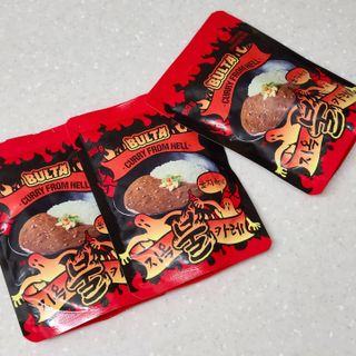 불타 지옥불카레 불지옥맛 180g x 3봉 — 3점을 준 리뷰어가 2021년 6월 올린 사용 사진