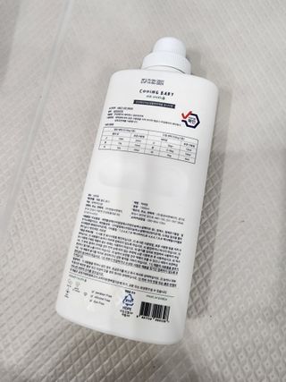 쿠잉베이비 에어워시 세탁세제,섬유유연제 1L — 5점을 준 리뷰어가 2022년 12월 올린 사용 사진