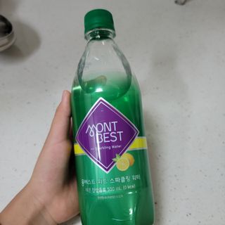 몽베스트 Montbest with Sparkling water Lemon OR Lime 20병(랜덤) — 5점을 준 리뷰어가 2021년 10월 올린 사용 사진