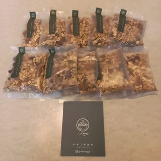 [그래한끼] 무설탕/저당 시리얼타입 수제그래놀라 (40gX10개) — 5점을 준 리뷰어가 2022년 7월 올린 사용 사진