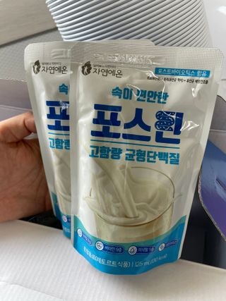 자연에온 마시는 프로틴 고함량 균형단백질 음료 포스틴 125ml 10개입 1BOX — 4.5점을 준 리뷰어가 2021년 4월 올린 사용 사진