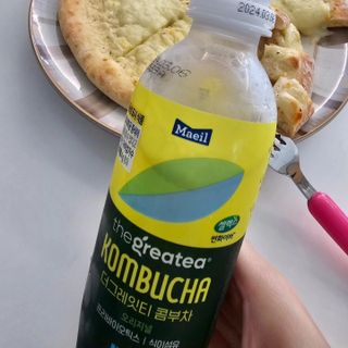 더그레잇티 콤부차 [매일유업] 더그레잇티 44kcal 콤부차 300ml *12개입 (오리지널 6개+베리리치 6개) — 5점을 준 리뷰어가 2023년 8월 올린 사용 사진