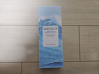 [스킨1004] 마다가스카르 센텔라 히알루-시카 워터핏 선세럼 50ml — 5점을 준 리뷰어가 2024년 5월 올린 사용 사진