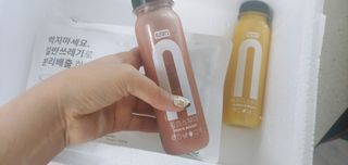 BLENDY'S 핑크 스무디+블론디 스무디 — 5점을 준 리뷰어가 2021년 11월 올린 사용 사진