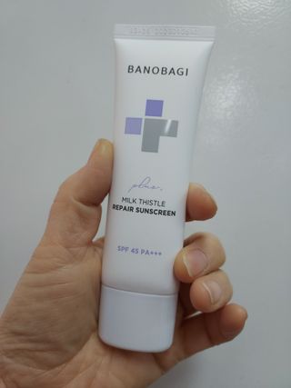 바노바기 코스메틱 바노바기 밀크씨슬 리페어 시카 선스크린 플러스 50ml — 5점을 준 리뷰어가 2023년 3월 올린 사용 사진