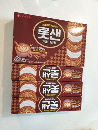 롯데제과 롯샌 카페크런치 — 5점을 준 리뷰어가 2021년 10월 올린 사용 사진