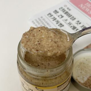 진테이블 발.견 스프레드  오리지널믹스 90g + 카카오스윗믹스 90g 2종 세트 — 5점을 준 리뷰어가 2022년 8월 올린 사용 사진