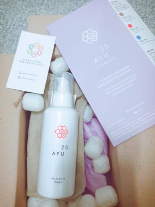 AYU25[아유트웬티파이브] 피부건강에 꼭 필요한 pH 약산성 와일드 로즈토너 — 5점을 준 리뷰어가 2021년 3월 올린 사용 사진