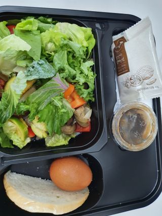참살이도시락 작심삼일 샐러드도시락 3개 맛보기 새벽배송 또는 택배배송 — 4점을 준 리뷰어가 2021년 7월 올린 사용 사진