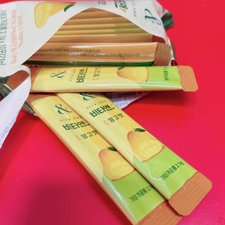 비타앤C 레몬맛, 망고맛 — 5점을 준 리뷰어가 2021년 6월 올린 사용 사진
