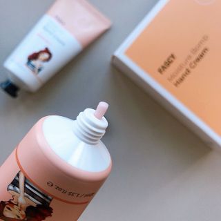 파시 FASCY 高保湿ハンドクリーム40ml+80ml セット — 5점을 준 리뷰어가 2021년 8월 올린 사용 사진
