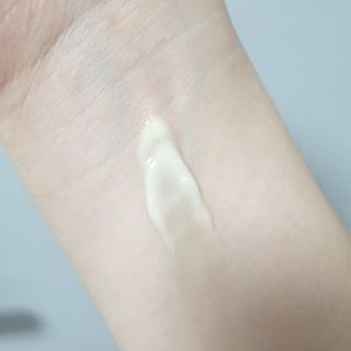 [후르디아] 올리브영 저자극 비건바디로션 — 5점을 준 리뷰어가 2023년 2월 올린 사용 사진