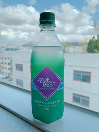 몽베스트 Montbest with Sparkling water Plain 20병 — 5점을 준 리뷰어가 2021년 11월 올린 사용 사진