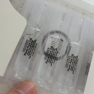 유니베르소 산소앰플 7일 집중케어 앰플 — 5점을 준 리뷰어가 2021년 5월 올린 사용 사진