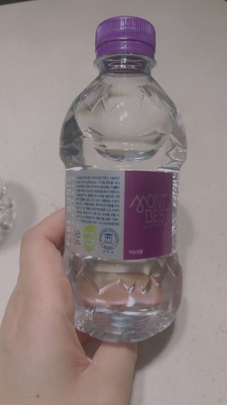 몽베스트 [MONTBEST] 330mL 20병 — 5점을 준 리뷰어가 2021년 10월 올린 사용 사진