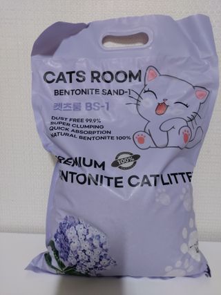 겟플렉스 켓플렉스 캣츠룸BS-1 고양이모래 4kg — 5점을 준 리뷰어가 2021년 3월 올린 사용 사진