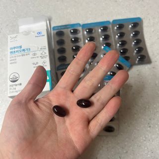 메디포스트 모비타 아쿠아셀 엔초비오메가3 60캡슐 — 5점을 준 리뷰어가 2022년 11월 올린 사용 사진