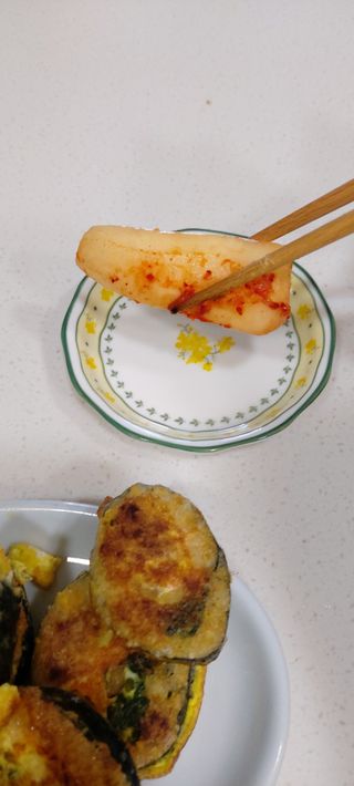 셰프애찬 알타리김치 총각김치 1kg — 4점을 준 리뷰어가 2022년 10월 올린 사용 사진