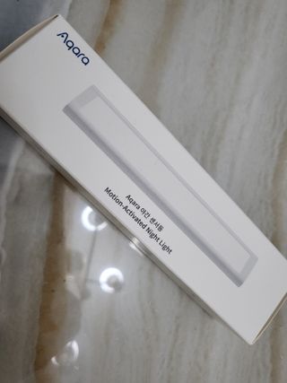 아카라 어두울 때만 켜지는 스마트 무선 센서등 — 5점을 준 리뷰어가 2021년 11월 올린 사용 사진