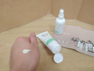 mom e 맘이 내추럴 베이비 케어 크림+바디오일 — 5점을 준 리뷰어가 2021년 1월 올린 사용 사진