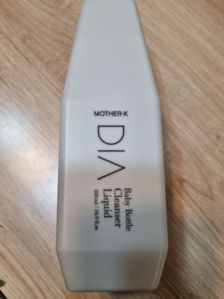 마더케이 디아 프리미엄 젖병세정제 500ml 액상형/무향 — 5점을 준 리뷰어가 2021년 12월 올린 사용 사진