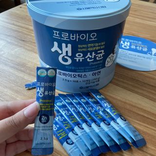 서울약사신협_프로바이오생유산균_2.5G x 100포 — 5점을 준 리뷰어가 2021년 6월 올린 사용 사진