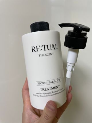 레츄얼 더 센트 트리트먼트 시크릿 파라다이스(500ml) — 5점을 준 리뷰어가 2022년 7월 올린 사용 사진