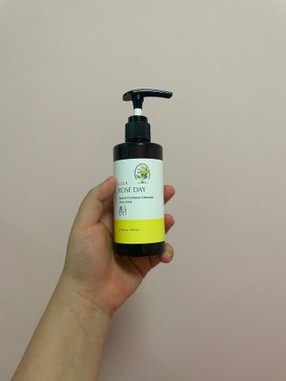 라라로즈데이 시즌2 여성청결제 200ml 아로마 페미민 클렌저, 독일더마인증 — 5점을 준 리뷰어가 2021년 9월 올린 사용 사진