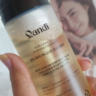 헤어플러스 콴디 아침세안제 폼클렌징 퓨어 어니스티 모닝클렌저 — 5점을 준 리뷰어가 2021년 3월 올린 사용 사진