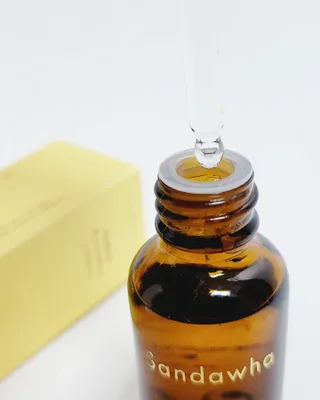 스킨큐어 산다화 비타민c 화이트닝 에센스 30ml — 5점을 준 리뷰어가 2022년 2월 올린 사용 사진