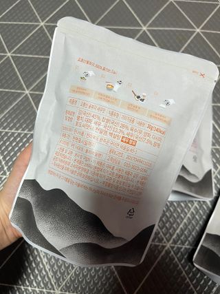 오봉산꽃부각 [만나식품] 오봉산 꽃부각 3가지 맛(오리지널, 새우맛, 매운고추맛) — 5점을 준 리뷰어가 2023년 1월 올린 사용 사진