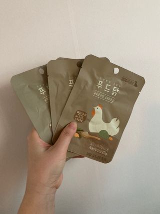 도그퓨어 푸드닭 강아지 닭고기 통살 애견간식 오리지널/차전자피/초록입홍합 — 5점을 준 리뷰어가 2021년 10월 올린 사용 사진