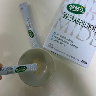 셀렉스스포츠 셀렉스 밀크세라마이드 저분자피쉬콜라겐 28포 X 1박스 — 5점을 준 리뷰어가 2021년 8월 올린 사용 사진